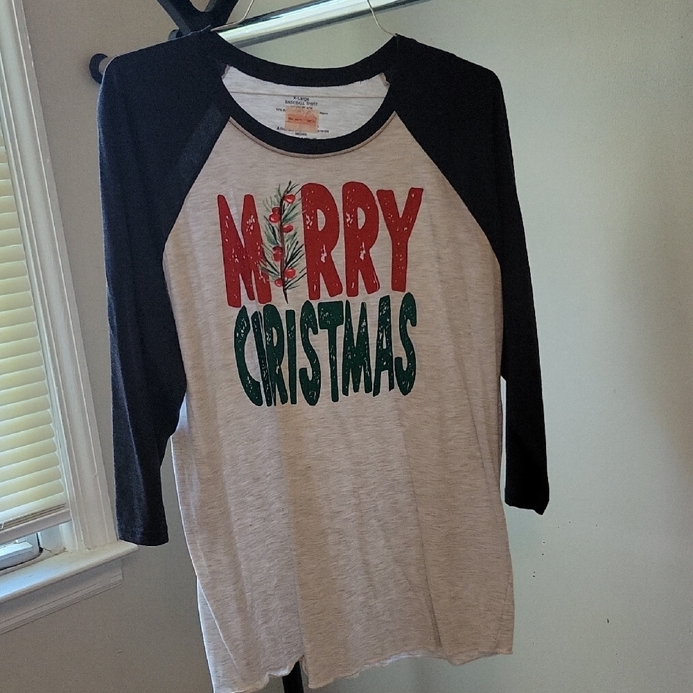 Merry Christmas Raglan Tee - Black and White